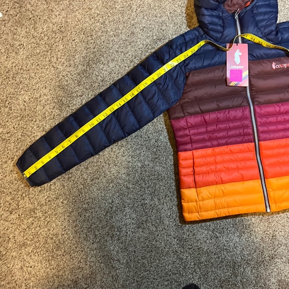 Sold! Cotopaxi Fuego Down Hooded Jacket “Martime and chestnut” womens small NWT - Picture 11 of 13